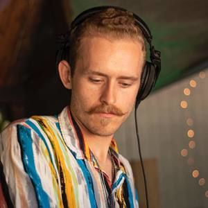 Meet your Posher, Garrett